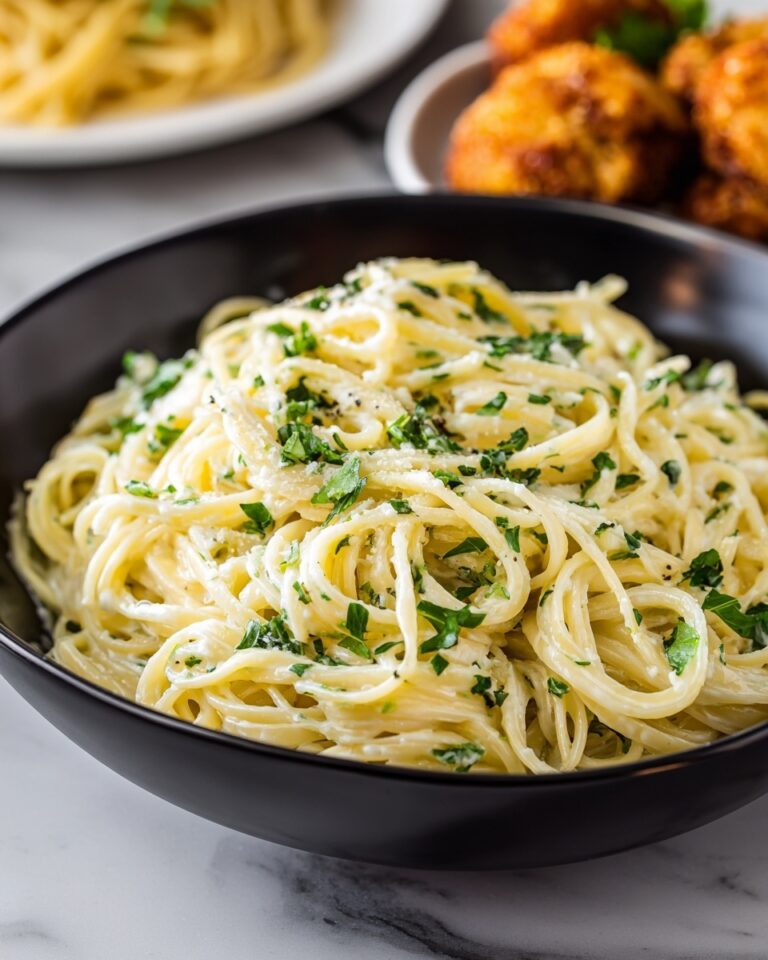 Creamy Garlic Parmesan Noodles Recipe