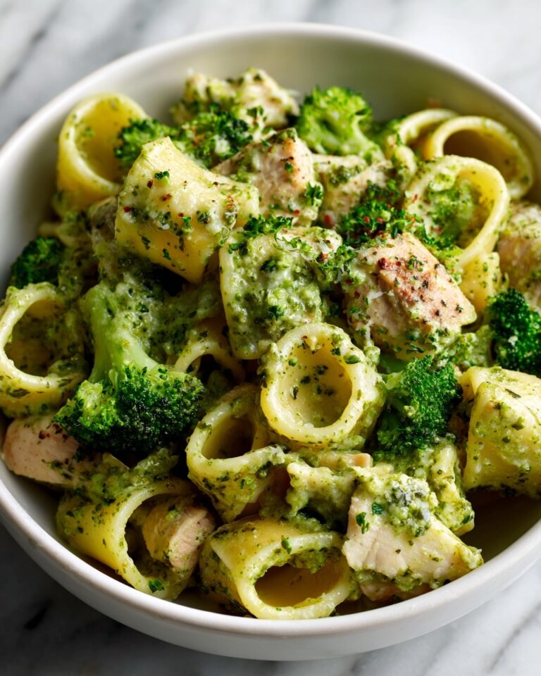 One Pan Creamy Pesto Chicken & Broccoli Pasta Recipe