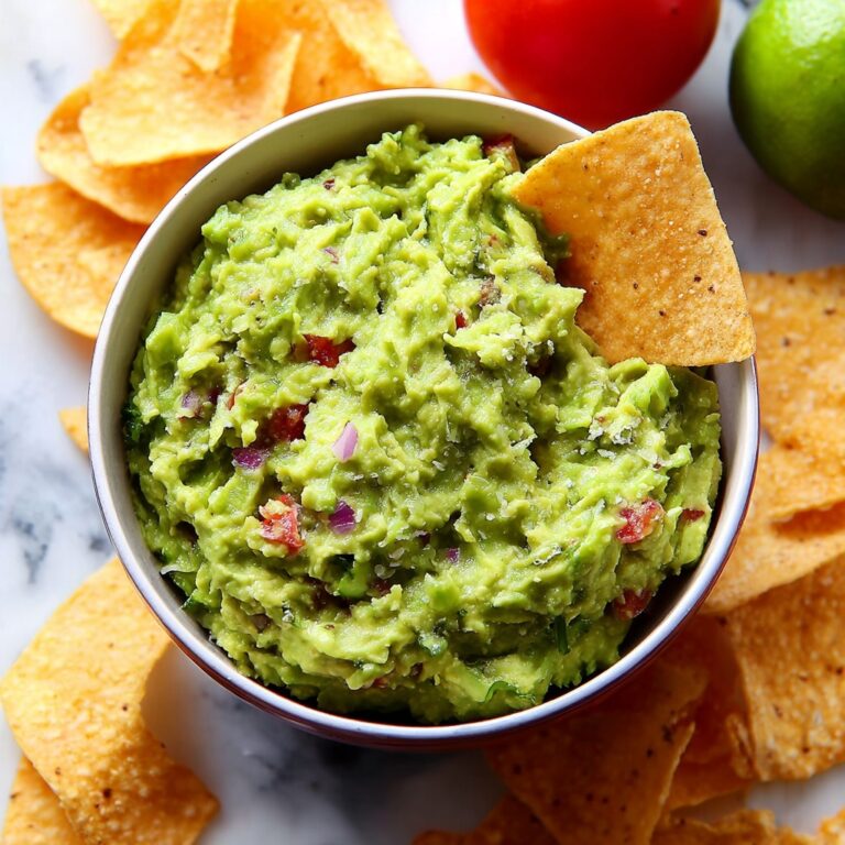 Fresh and Zesty Guacamole Recipe