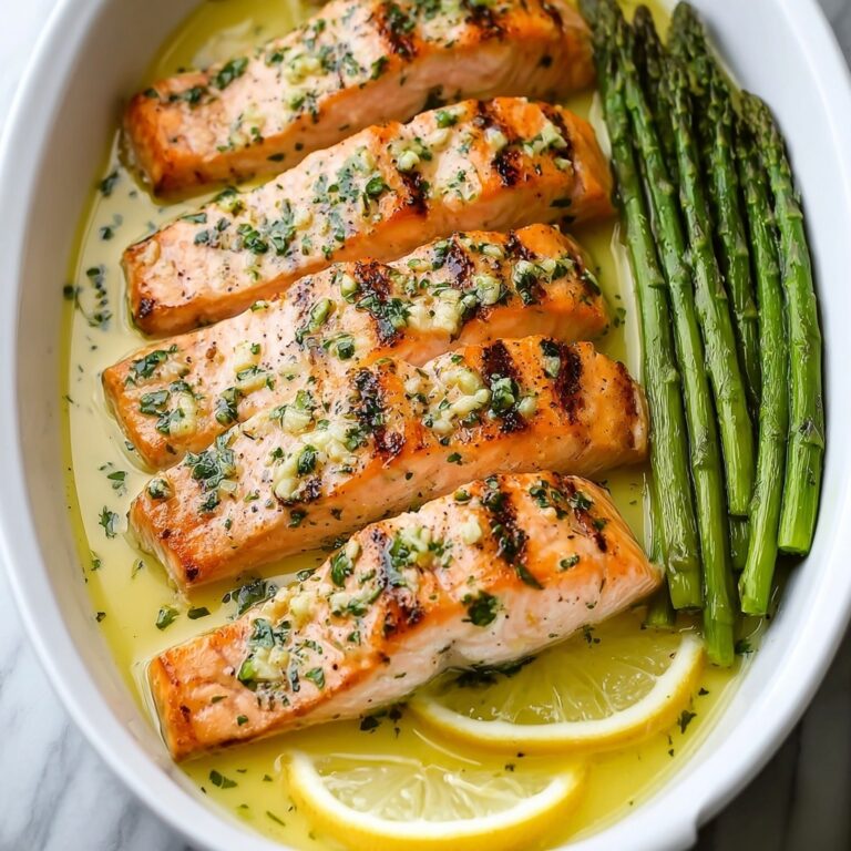 Salmon with Garlic Lemon Butter Sauce Recipe