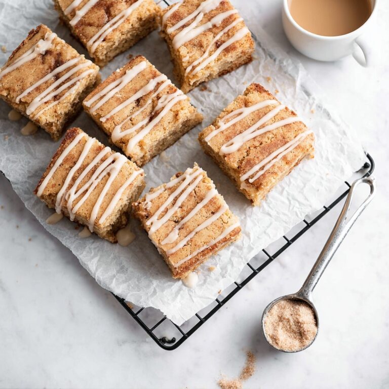 Cinnamon Roll Blondies Recipe