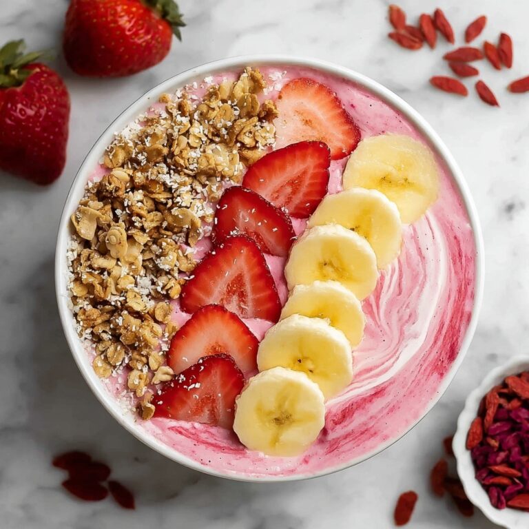 Strawberry Banana Smoothie Bowl Recipe